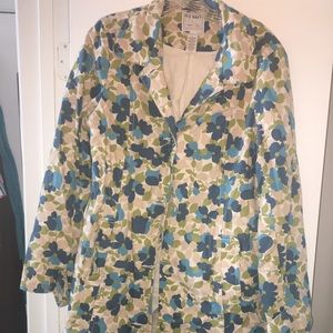 Old Navy Floral Button Down Tapered Jacket